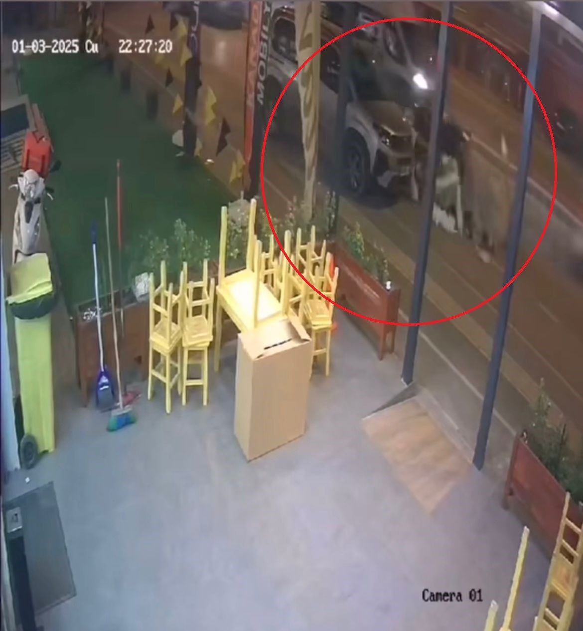 Bursa‘da trafikte korkutan anlar. Kaza, Gürsu ilçesi 35’lik yol üzerinde