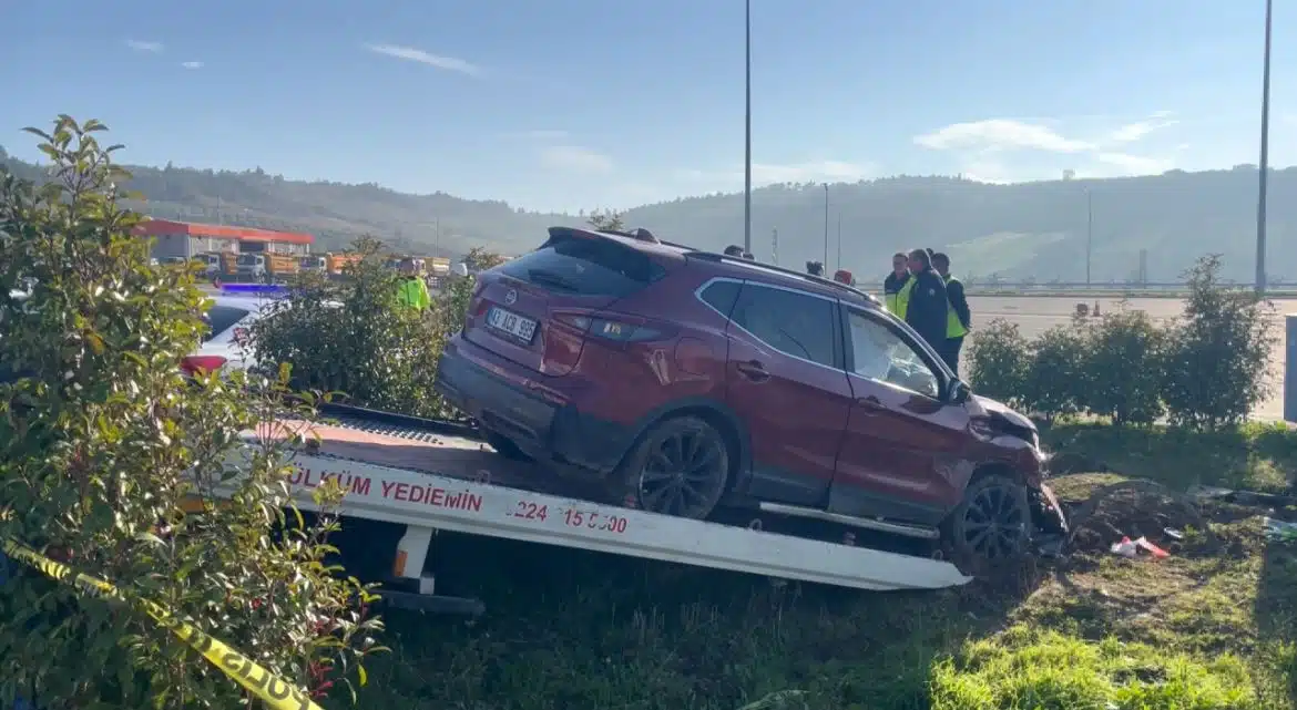 Bursa’da ‘dur’ ihtarına uymadı! Ortalığını birbirine kattı… Şüphelilerin aracından yüklü