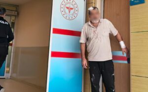 Olay, saat 10.00 sıralarında Huzur Mahallesi 2’nci Sokak’taki bir evde