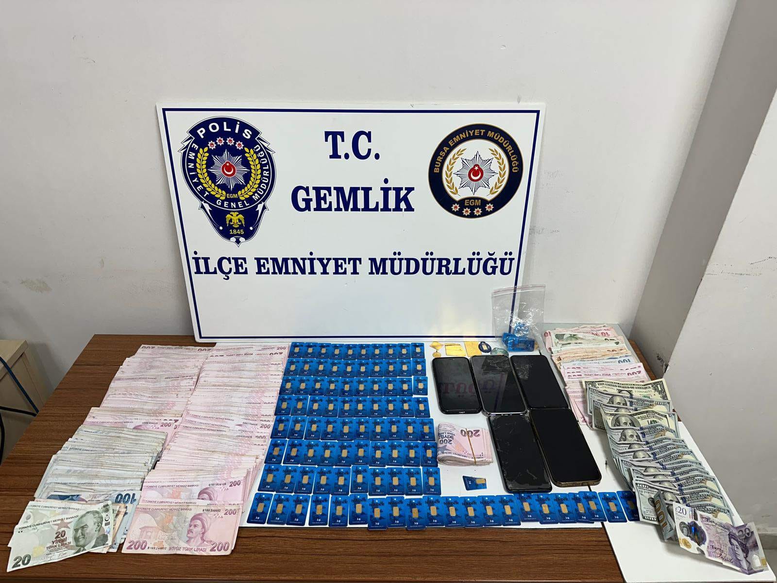Gemlik’te sahte altın bozdurmak için kuyumcu kuyumcu gezen dolandırıcılar, Gemlik