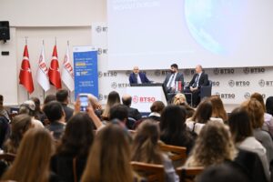 İş dünyasının eğitim ve gelişim platformu BTSO Akademi kapsamında İklim
