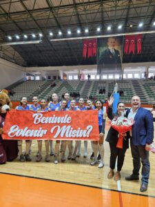 Türkiye Kadınlar Voleybol 2. Ligi 9. Grup‘ta oynanan Mehmet Ege