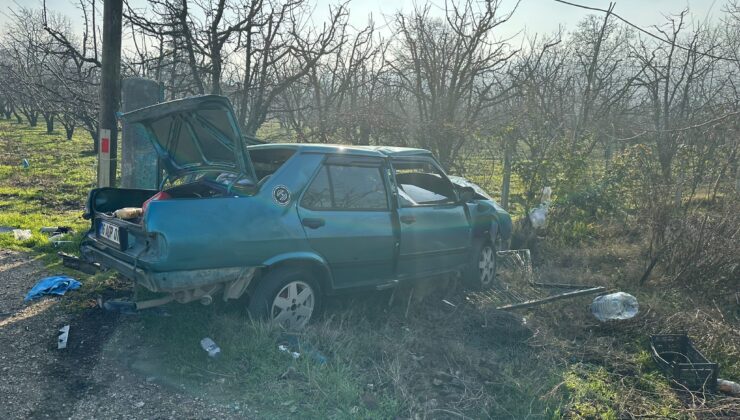 Bursa’da otomobil tarlaya uçtu!