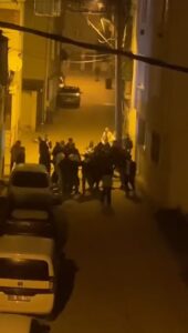 Olay, merkez Osmangazi ilçesi Alemdar Mahallesi’nde meydana geldi. Asker eğlencesi