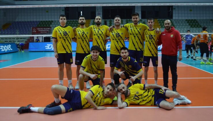 Bursa’da voleybol maçında TVF protestosu!