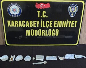 Karacabey İlçe Emniyet Müdürlüğü Asayiş Büro Amirliği ekipleri, ilçede uyuşturucu