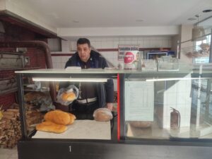 İnegöl Belediyesi Zabıta Müdürlüğü ekipleri ekmek fırınlarına yönelik denetim başlattı.