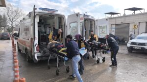 Kaza, saat 16.00 sıralarında Osmaniye mahallesi İstikbal caddesinde meydana geldi.