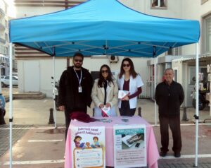 Mudanya Şaziye Rüştü Sağlıklı Hayat Merkezi önünde açılan stantta, teknolojik