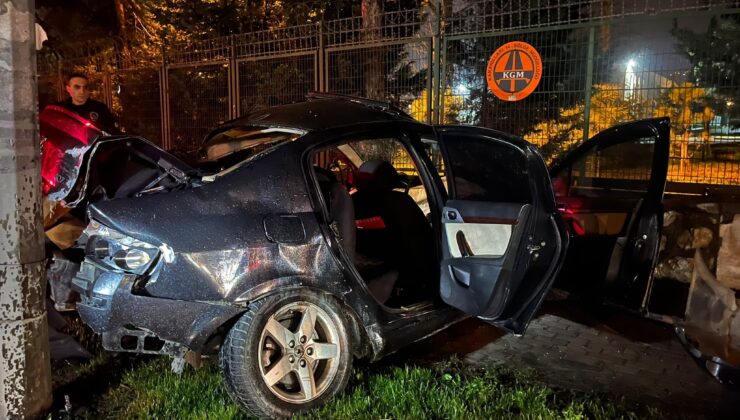 Bursa’da trafikte makas kabusu: 2 yaralı!