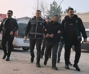 Pazartesi günü saat 13.30 sıralarında İnegöl‘ün Sinanbey Mahallesi 1. Mesudiye