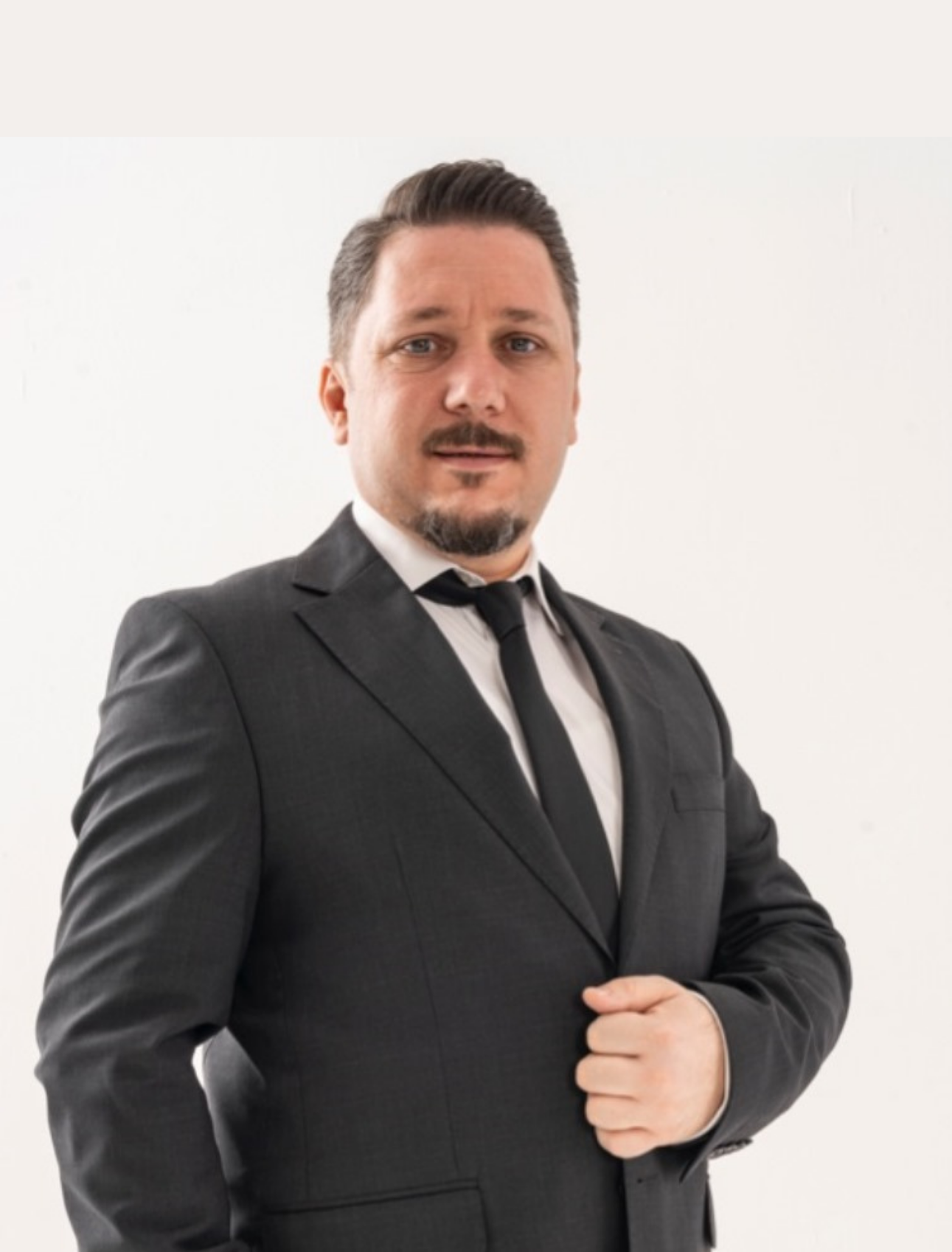 Kadir ŞAHİN