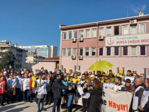 Bursa'da aile hekimleri 5 günlük iş bırakma eylemine başladı! 18 Bursam Medya -