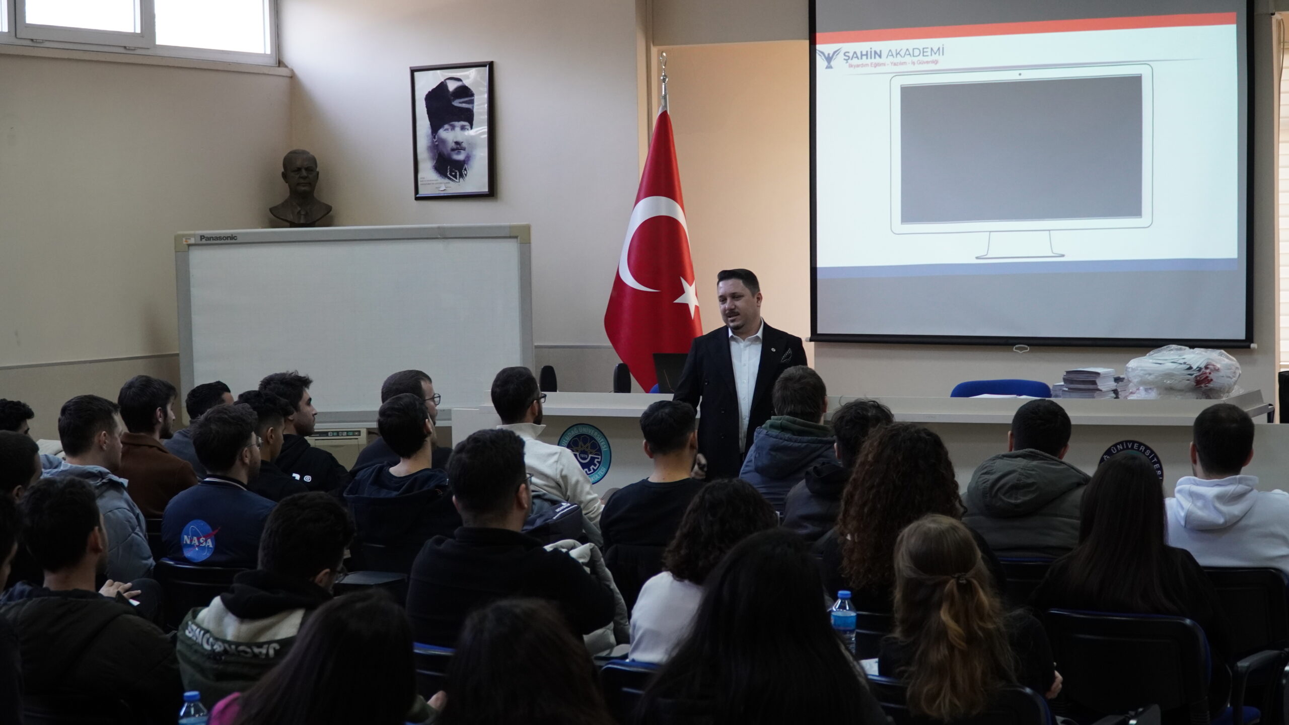 Sibel Öztopçu- Semih Özçalık / Bursam Medya Bursa Uludağ Üniversitesi
