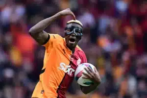 Galatasaray‘ın Nijeryalı golcüsü Victor Osimhen, devre arasında kendisini isteyen takımlara