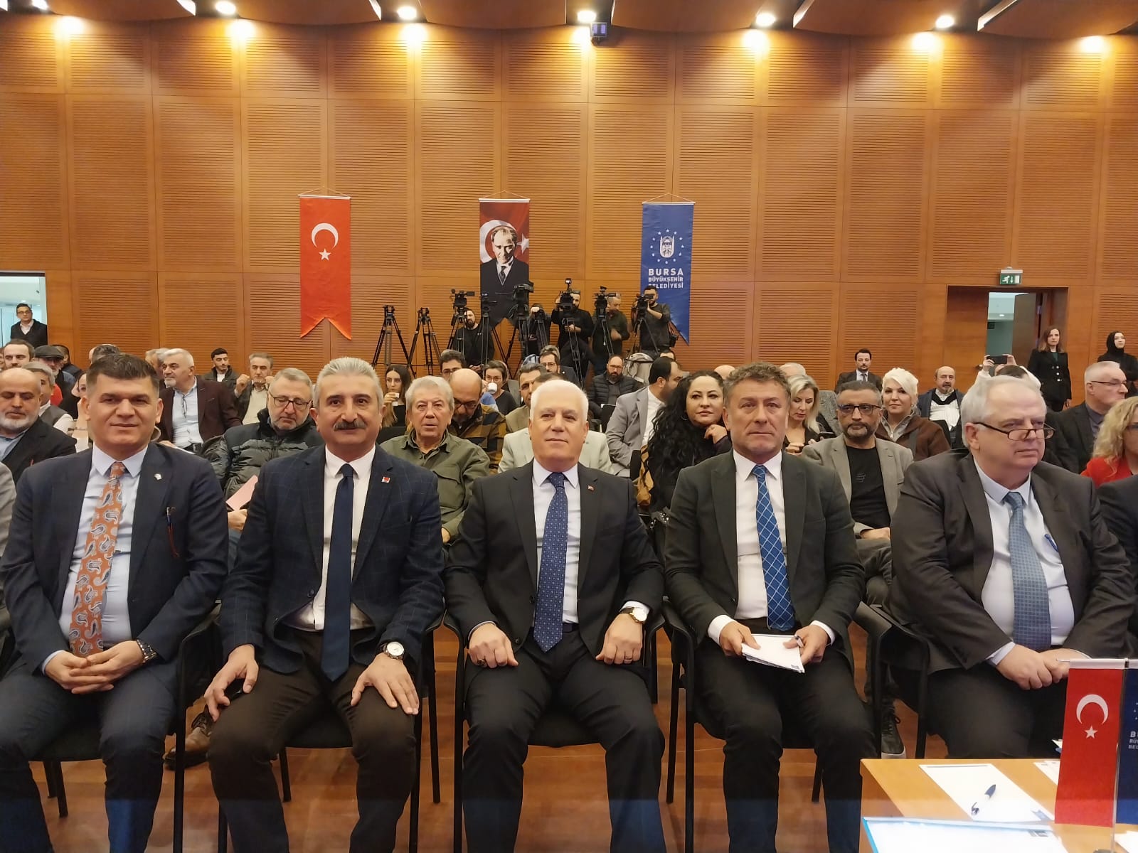 Sibel Öztopçu / Bursam Medya Yapılan değerlendirme toplantısına CHP Bursa