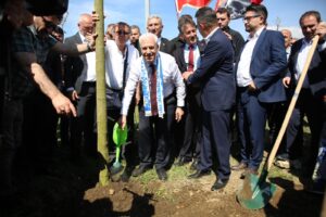 Yaklaşık 11 bin kilometrekarelik yüzölçümünün yüzde 45’i orman ve yüzde