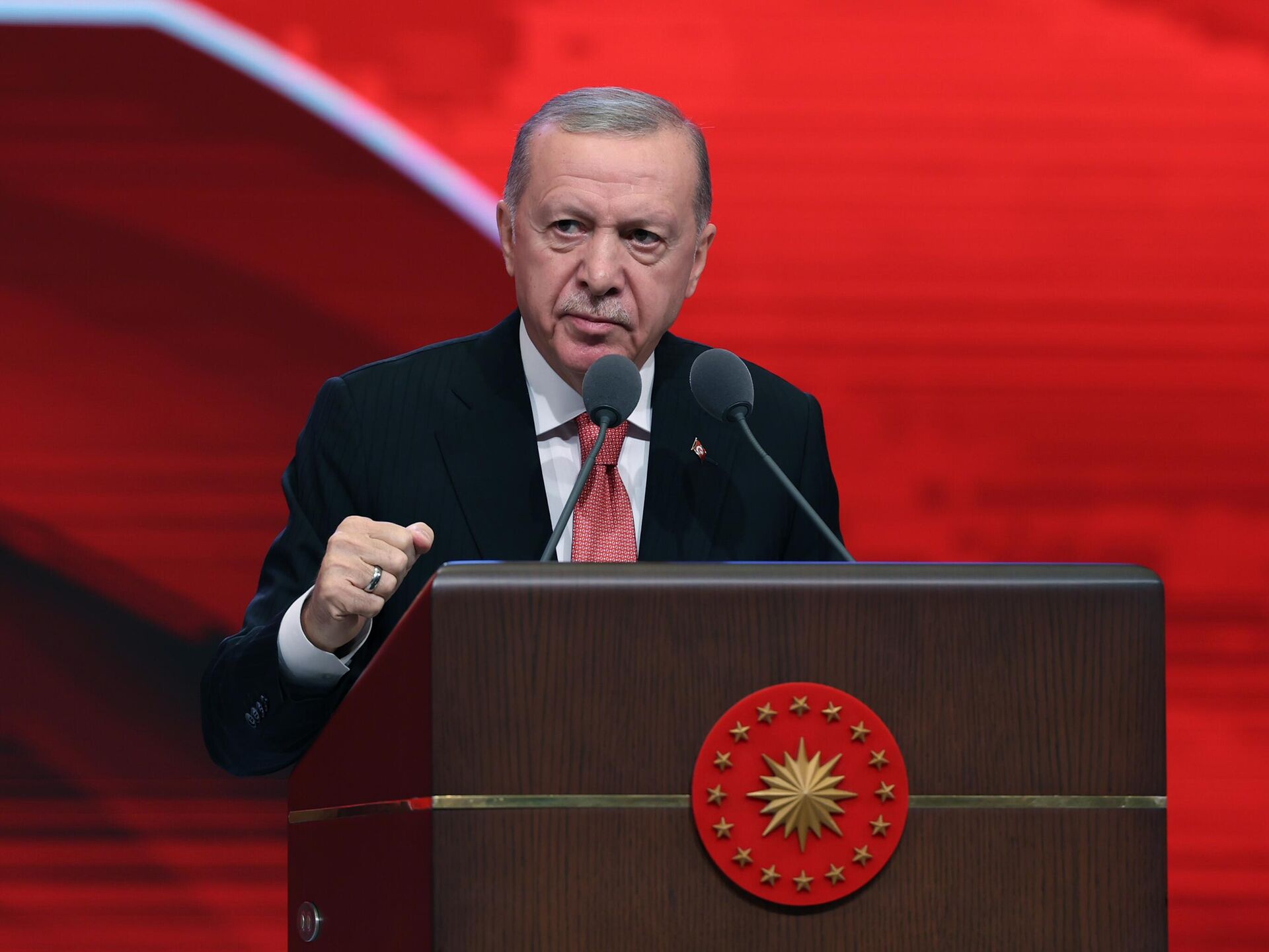 Cumhurbaşkanı Recep Tayyip Erdoğan, 78 kişinin can verdiği Kartalkaya’daki yangın