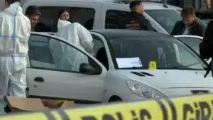 Çelik’in arkadaşı bir arkadaşı, “Sürekli şiddet uyguluyordu. Ayşe sürekli dayak