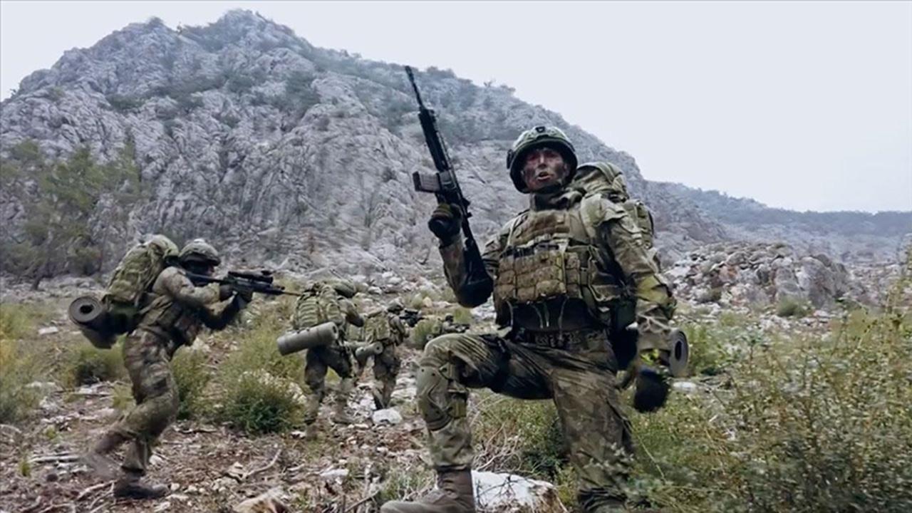 Türk Silahlı Kuvvetleri‘nin sınır ötesi operasyonları devam ediyor. MSB’den yapılan