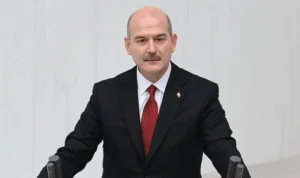 Eski İçişleri Bakanı Süleyman Soylu yaptığı açıklamada siyaseti bırakacağını duyurdu.