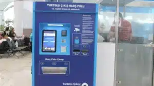 Yurt dışına çıkarken ödenen basılı harç pulu uygulamasının sona ermesiyle