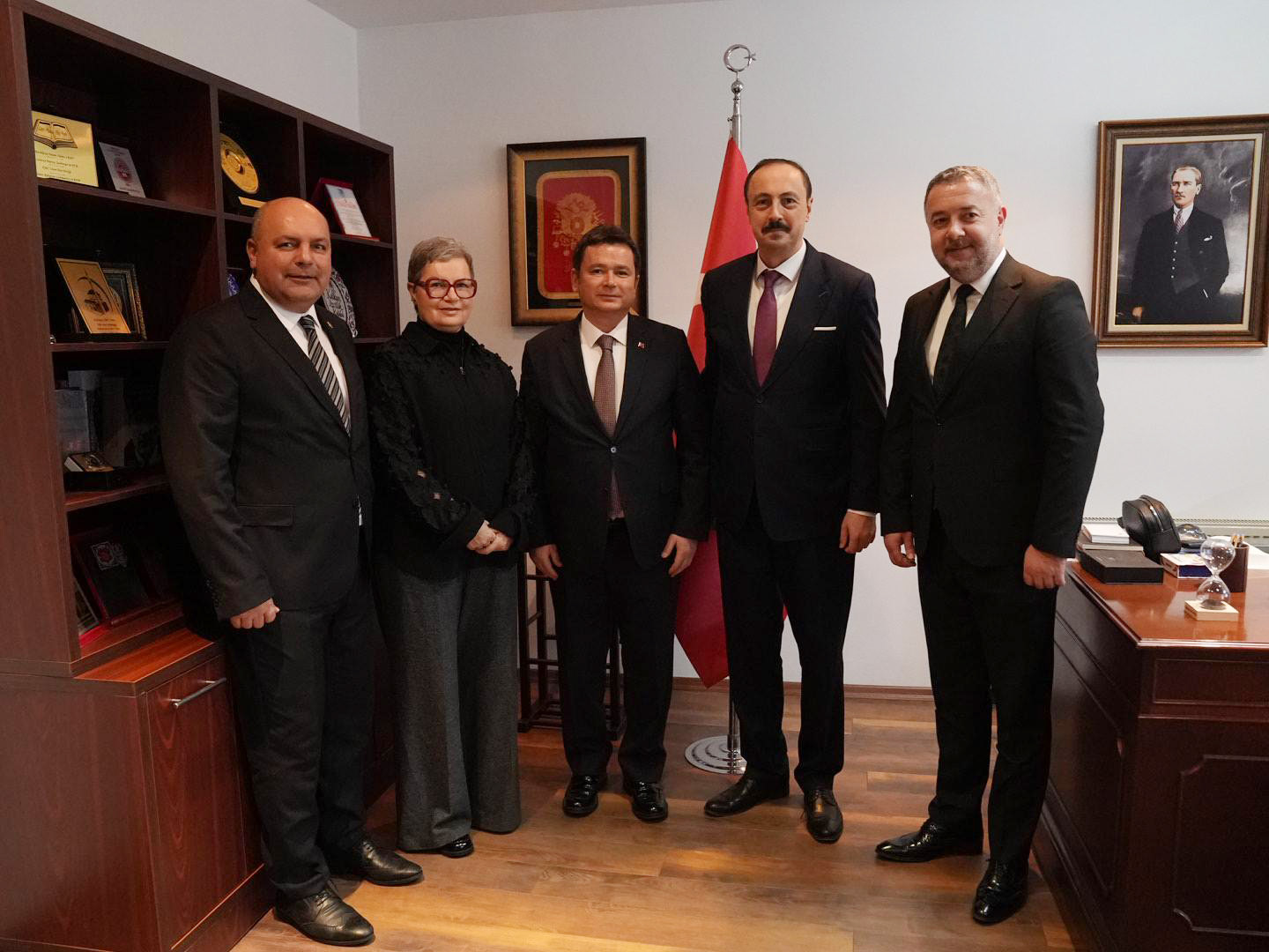 Geniş bir katılım ile gerçekleştirilen etkinlikte, 8 Mart Dünya Kadınlar
