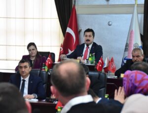 Yenişehir Belediye Başkanı Özel: Asla müsaade etmeyeceğiz