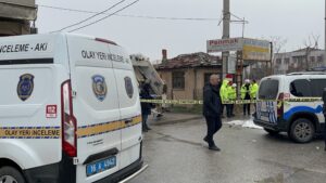 Olay, saat 09:30 sıralarında merkez Yıldırım ilçesi Yavuzselim Mahallesi 1.