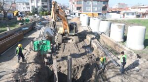 Bursa Büyükşehir Belediyesi, 17 ilçeyi güçlü bir altyapıya kavuşturacak yatırımlarına