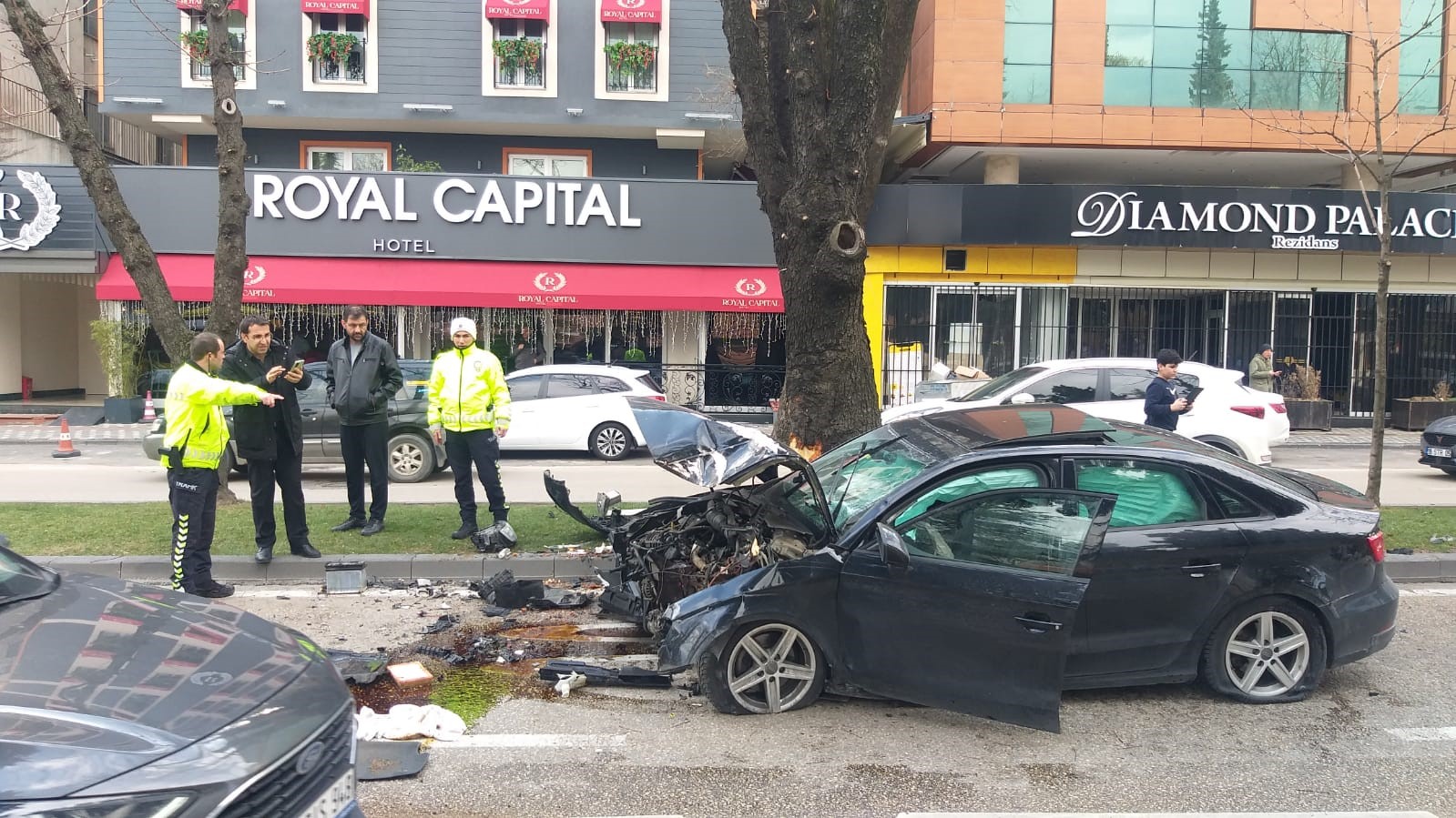 Kaza, Osmangazi ilçesi Çekirge Caddesi’nde meydana geldi. Cadde üzerinde 34