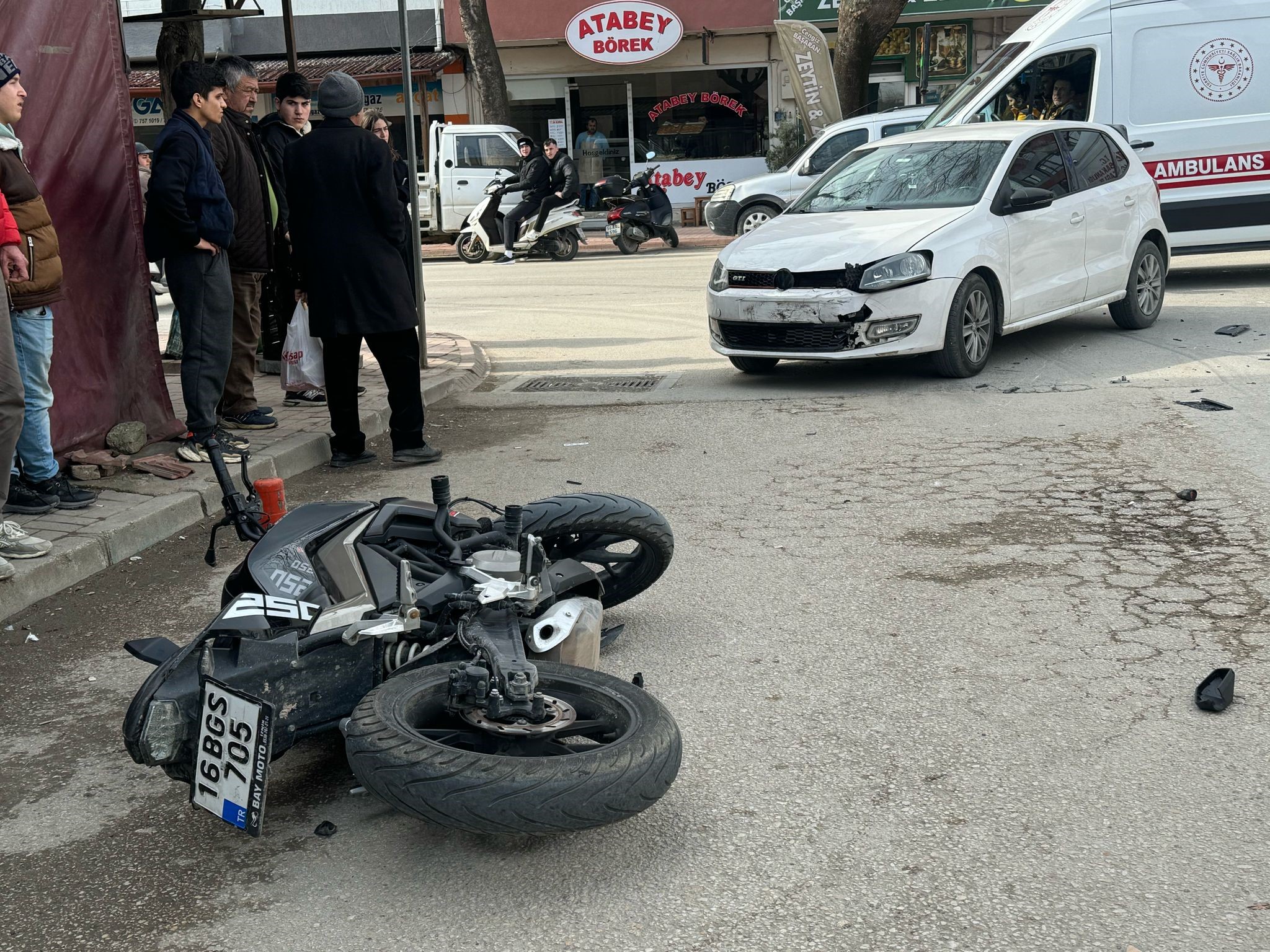Olay, Atatürk Caddesi Otogar girişinde meydana geldi. Edinilen bilgiye göre,