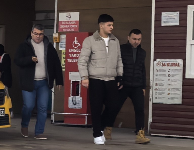 Olay, 16 Şubat’ta saat 22.30 sıralarında Turgutalp Mahallesi Camii mevkisindeki
