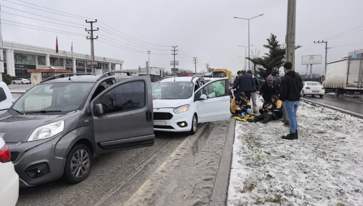 İnegöl’de zincirleme kaza: 4 yaralı