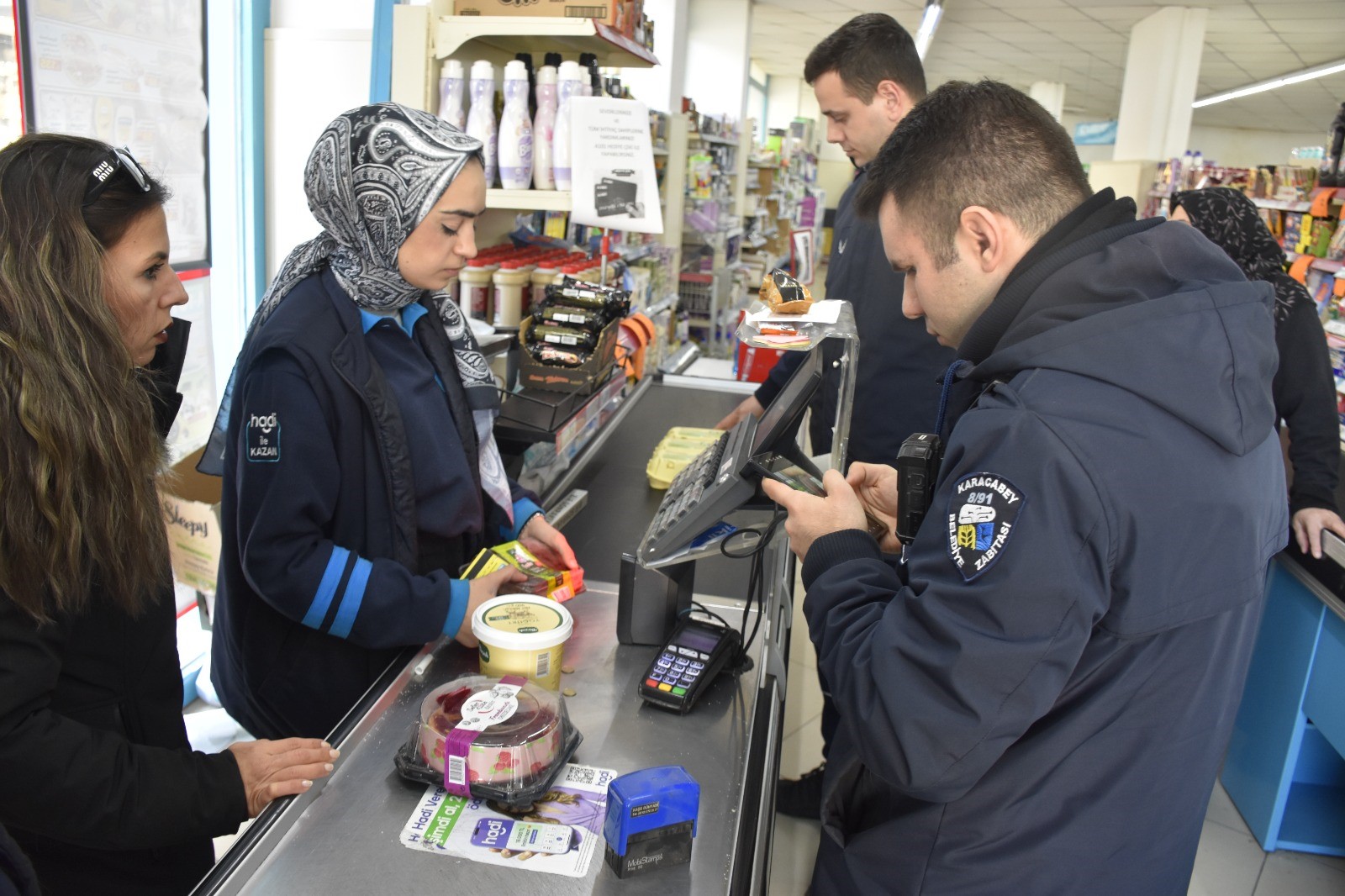 Yapılan denetimlerde 26 markete idari işlem yapıldı ve son kullanma
