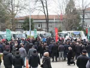 Orhaneli, yeni çöp araçlarına kavuştu