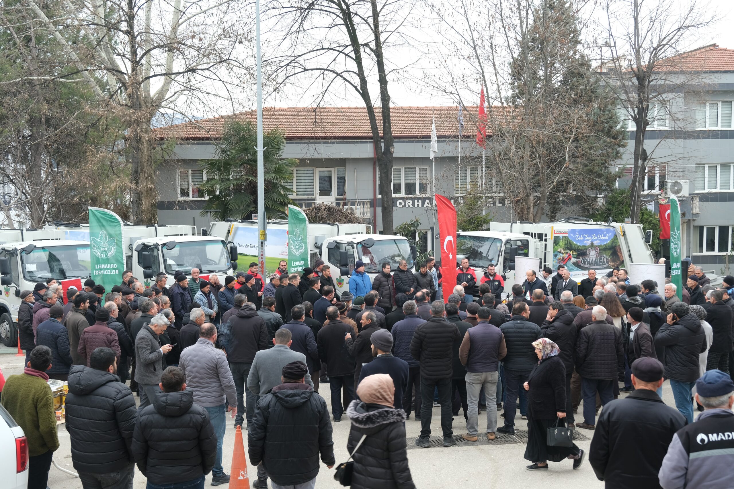 Temizlik hizmetlerinin çevre temizliği ve toplum sağlığı açısından önemine değinen