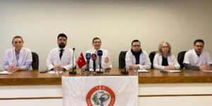 Bursa Eczacı Odası Yönetim Kurulu’ndan gelen çağrıyla bir araya toplanan
