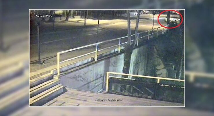 Kükürtlü Caddesi’ndeki ilginç kaza kamerada!