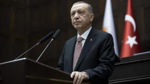 Depremde hayatını kaybedenleri rahmetle anan Cumhurbaşkanı Erdoğan, şehirlerin yeniden inşası