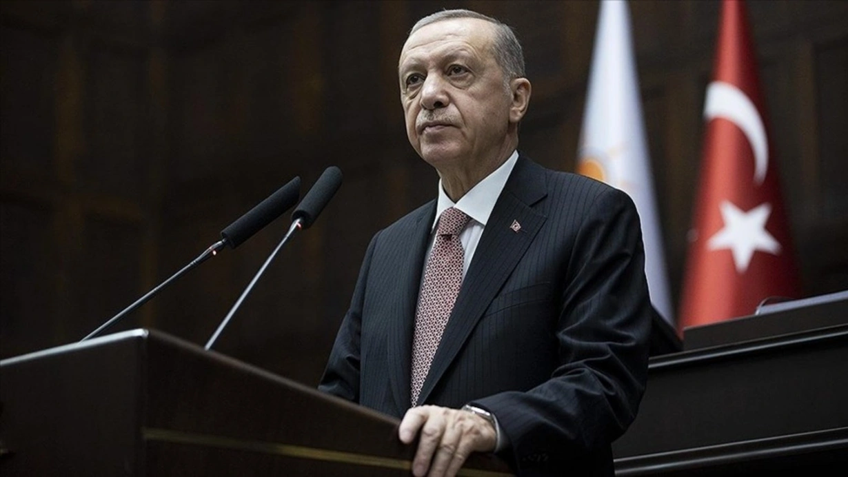 Depremde hayatını kaybedenleri rahmetle anan Cumhurbaşkanı Erdoğan, şehirlerin yeniden inşası