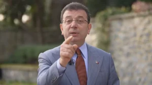 İstanbul Büyükşehir Belediye Başkanı Ekrem İmamoğlu hakkında katıldığı bir panelde