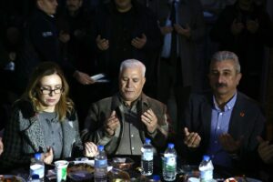 Ramazan ayının birlik, beraberlik ve paylaşma ruhunu, düzenlediği programlarla tüm