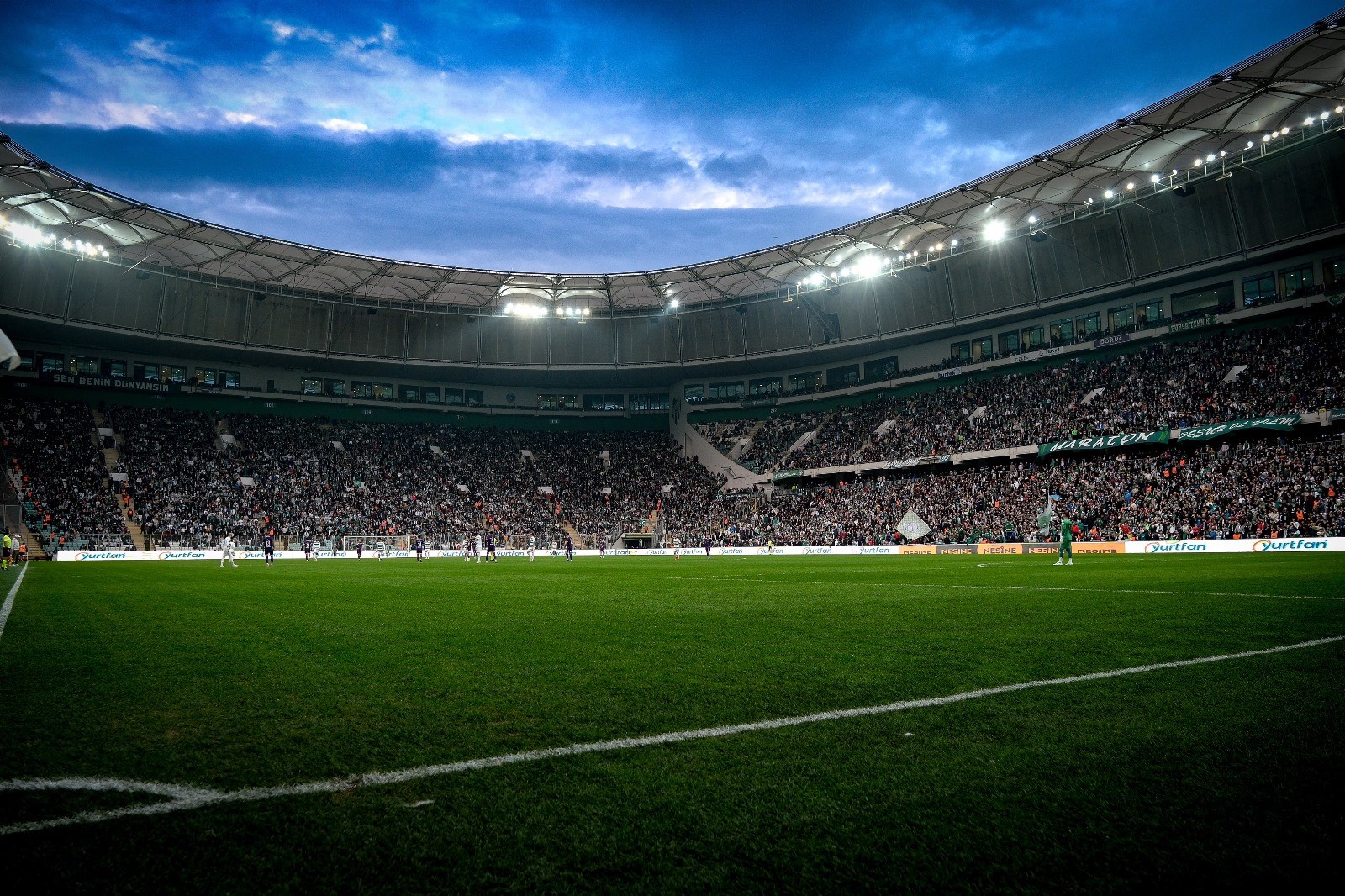 Nesine 3 Lig’de yenilgisiz lider Bursaspor’da kongre üyeliği için 5