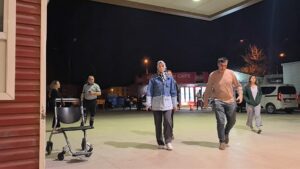 Bursa’nın İnegöl ilçesinde meydana gelen olayda kadın, kocasını tabancayla vurarak