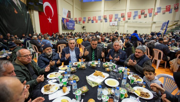 Ramazan’ın bereketi Keles’i sardı