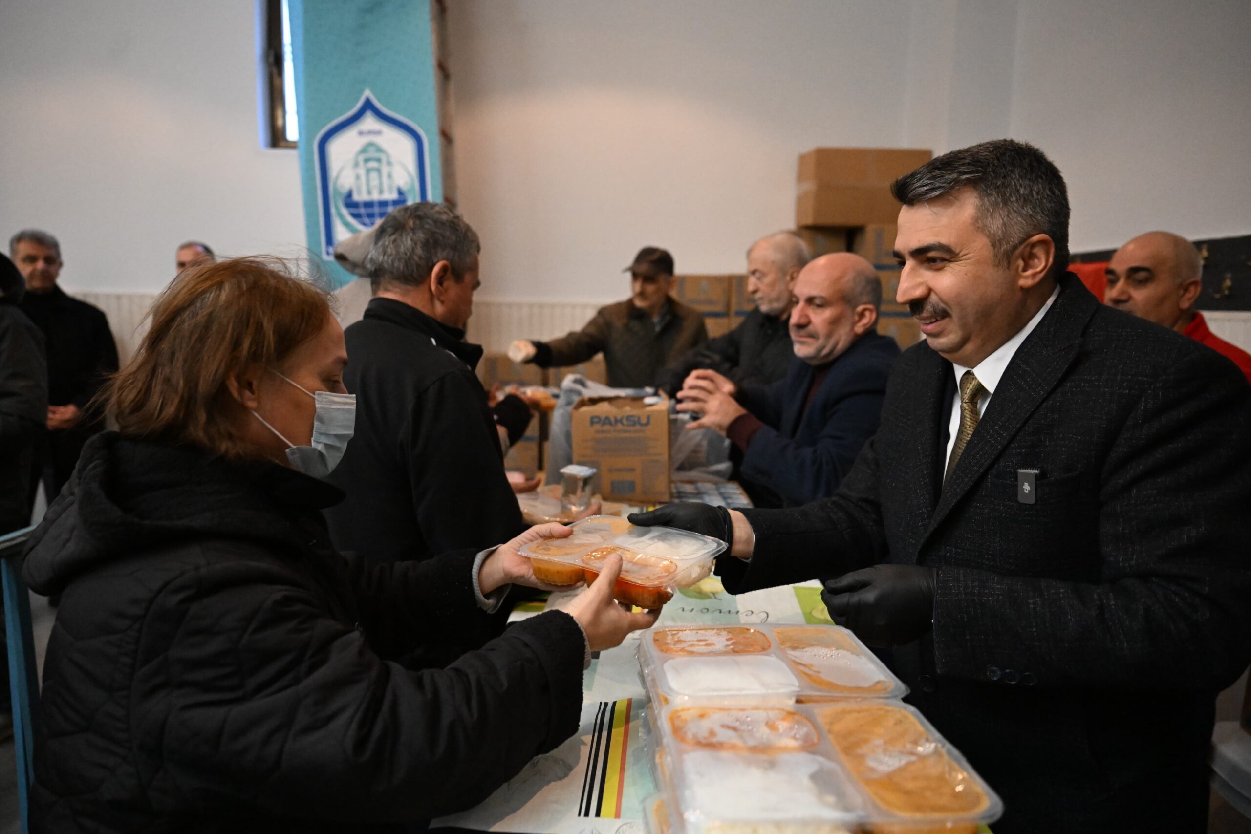 Yıldırım Belediye Başkanı Oktay Yılmaz, Şükraniye Sarı Camii’nde Yıldırım Belediyesi