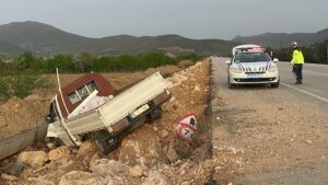Kaza, İznik-Sakarya yolu üzerinde meydana geldi. Edinilen bilgilere göre, 16