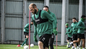 Bursaspor, sahasında Kırşehir FSK ile oynayacağı maçın hazırlıklarına Teknik Direktör