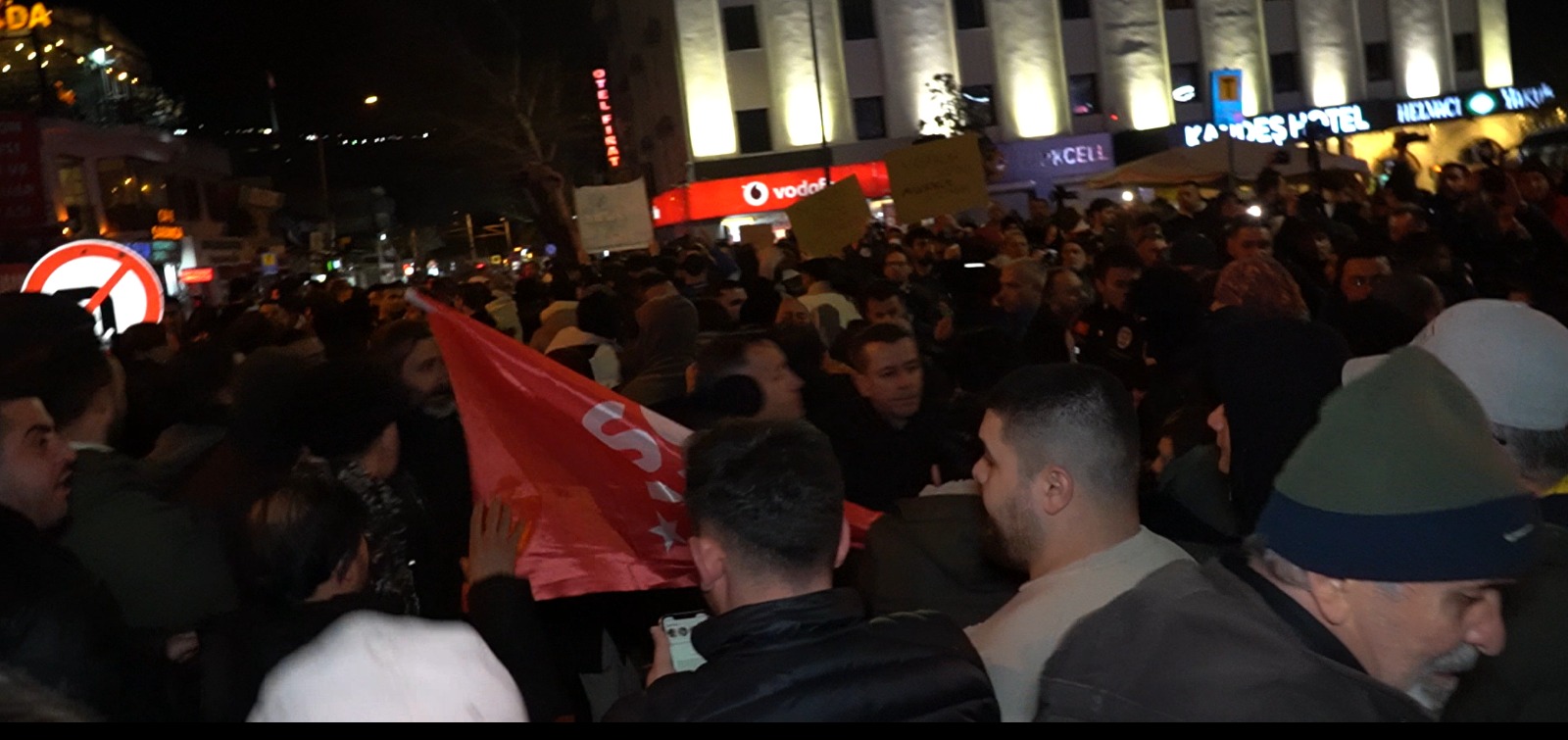 Bursa’da 19 Mart’tan itibaren devam eden protestolarda bugün sabah saatlerinde
